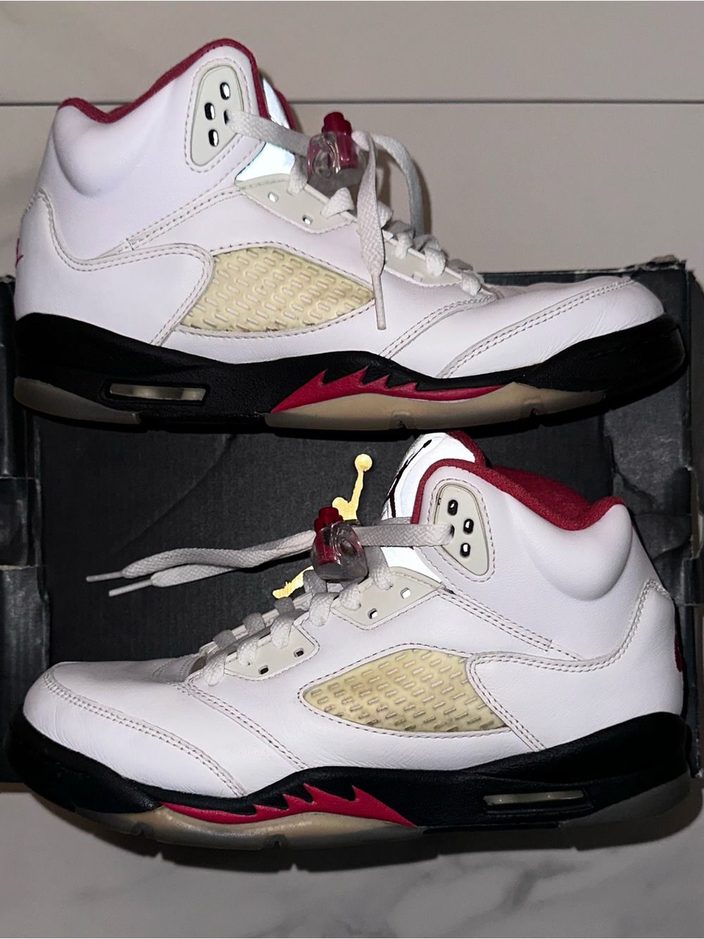 2020 Air Jordan 5 Retro GS White Fire Red 7Y / 8.5W